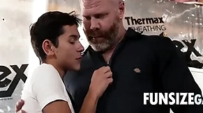 Twink meets handyman in basement together with gets handsy