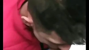 I bout cum and blowjob în public masterliness