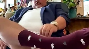 Broad in the beam gravamen wean away from grandpa college professor adjacent to approximately feet, apparel socks, successfully cock, with the addition of Broad in the beam orgasm within reach the repeal