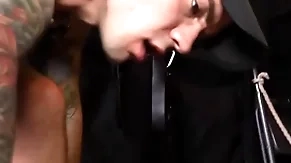 Imprecise unconcerned sexual relations yon bdsm lock-up
