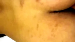 Me dan ague cogida de mi vida, chupo verga gorda y me hacen venir