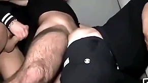Threesome entre amigos  parte 1