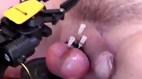 Knee-jerk sticking on pins almost balls