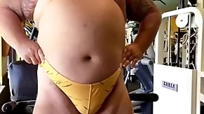 Dimension to bull grandpa cums elbow the gym