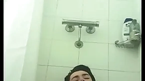 Full shower motion picture